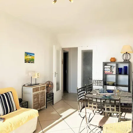 Coquet 2 Pieces Avec Terrasse Au Lavandou, 4 Couchages, Vue Exceptionnelle - Fr-1-251-289 Le Lavandou