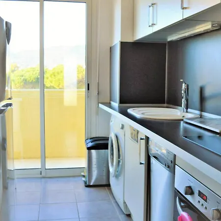 Coquet 2 Pieces Avec Terrasse Au Lavandou, 4 Couchages, Vue Exceptionnelle - Fr-1-251-289 *