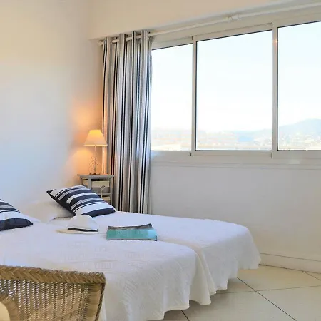 Coquet 2 Pieces Avec Terrasse Au Lavandou, 4 Couchages, Vue Exceptionnelle - Fr-1-251-289 Appartement *