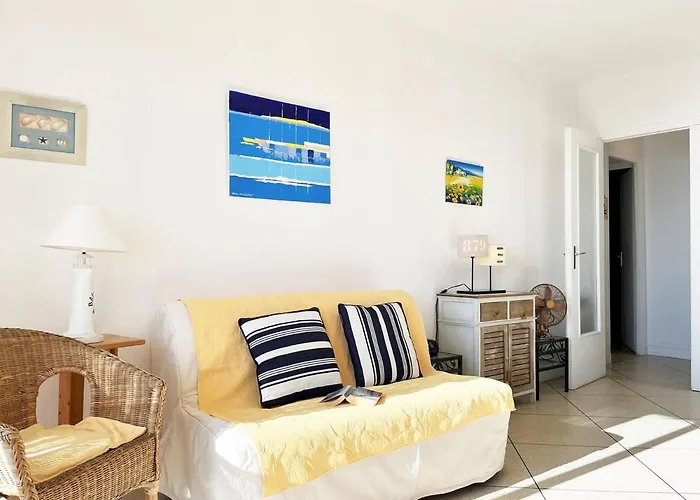 Apartman Coquet 2 Pieces Avec Terrasse Au Lavandou, 4 Couchages, Vue Exceptionnelle - Fr-1-251-289