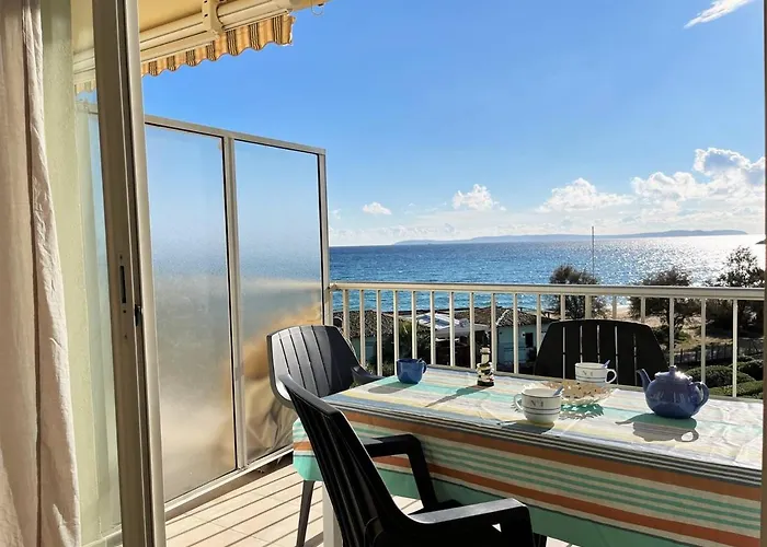 Apartman Coquet 2 Pieces Avec Terrasse Au Lavandou, 4 Couchages, Vue Exceptionnelle - Fr-1-251-289 *